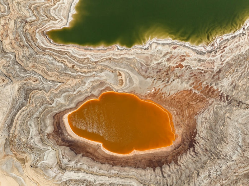 green and orange lakes