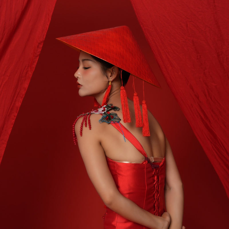 Lady in red