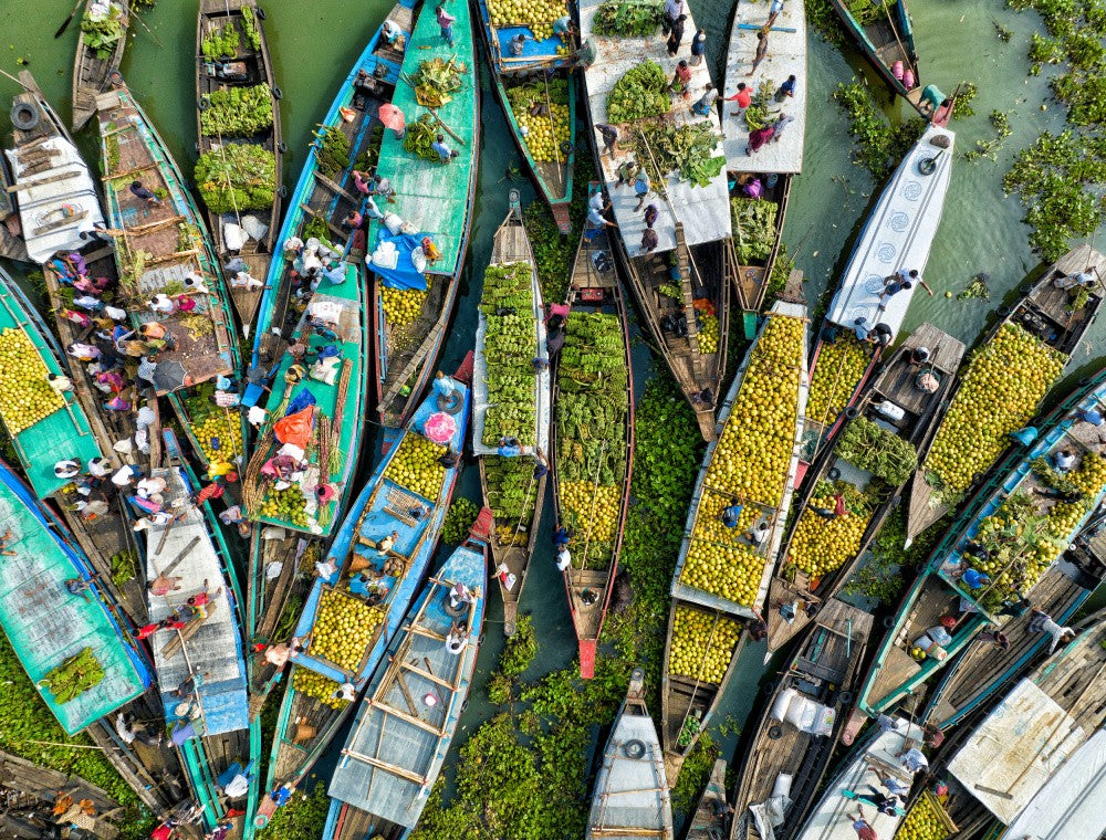 Floating fruits market in Kaptai