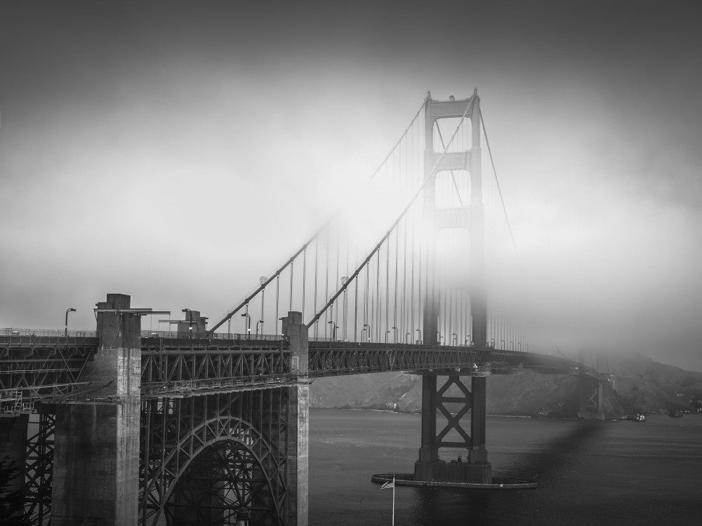 Golden Gate Bridge in Fog