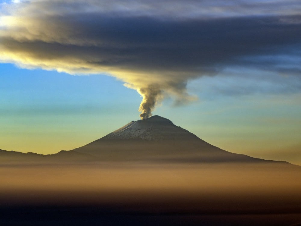 Popocatépetl at sunrise