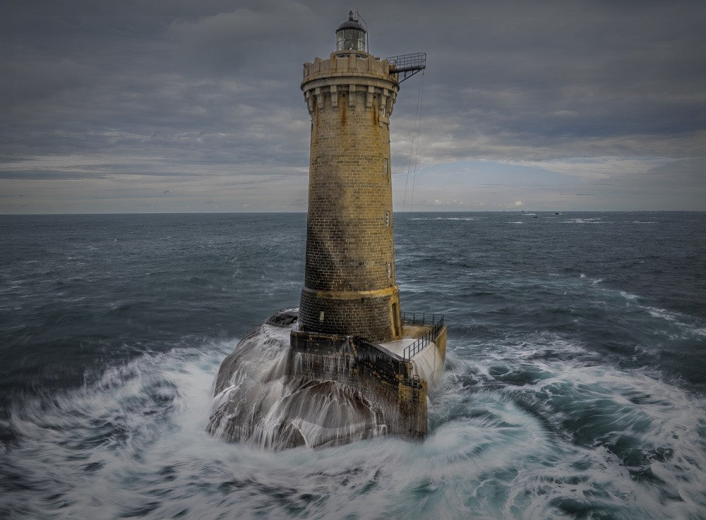 BRETAGNE, LE FOUR LIGHTHOUSE-DJI-657