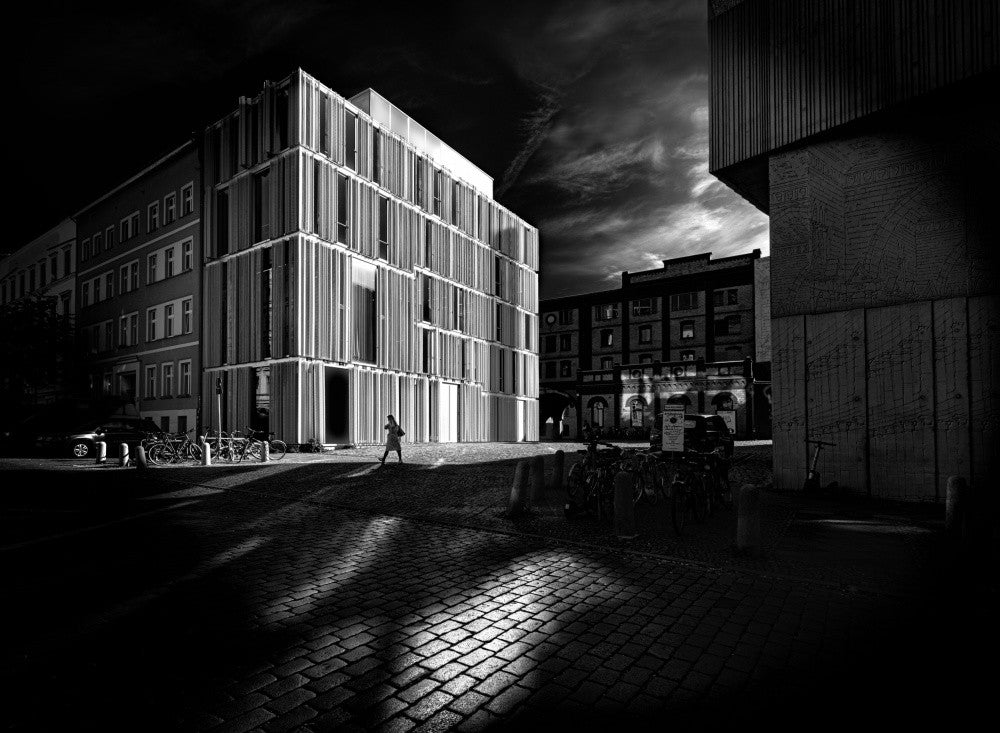 Lights and shadows on a Berlin street.