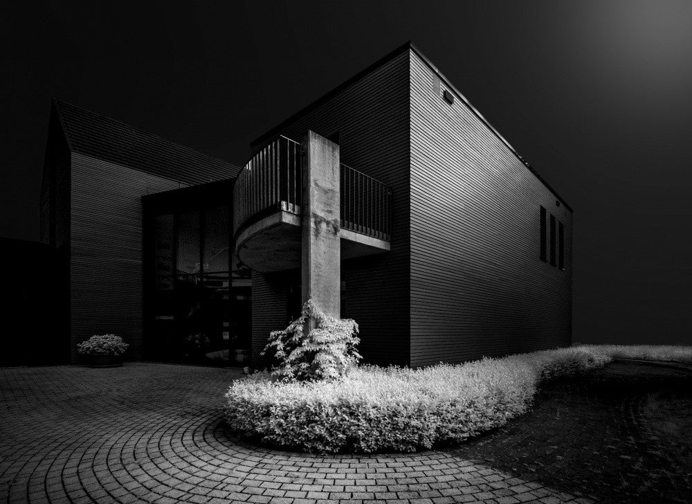 Facade in infrared
