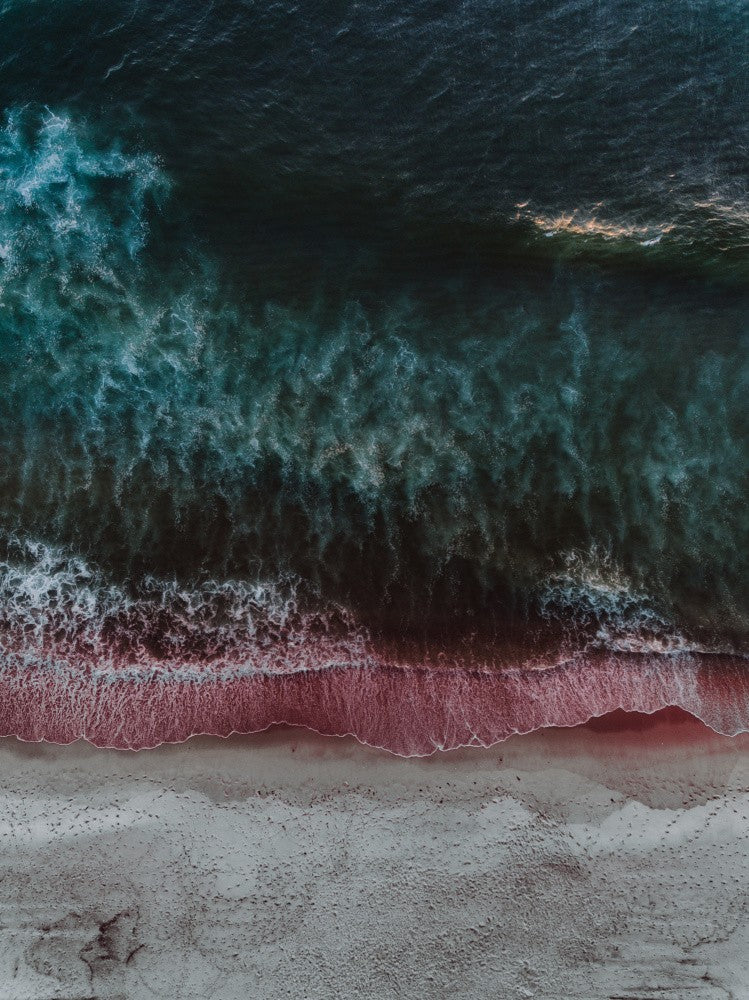 Mesmerizing Beach Scene With Teal Ocean Waves