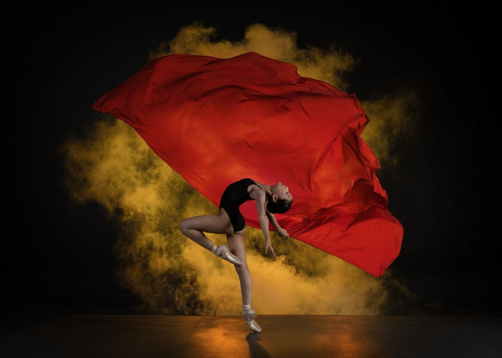 El and her Red Flag