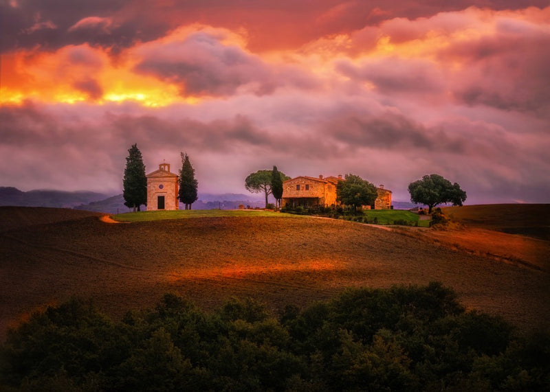 Twilight  over the Chappella della Madonna di Vitaleta