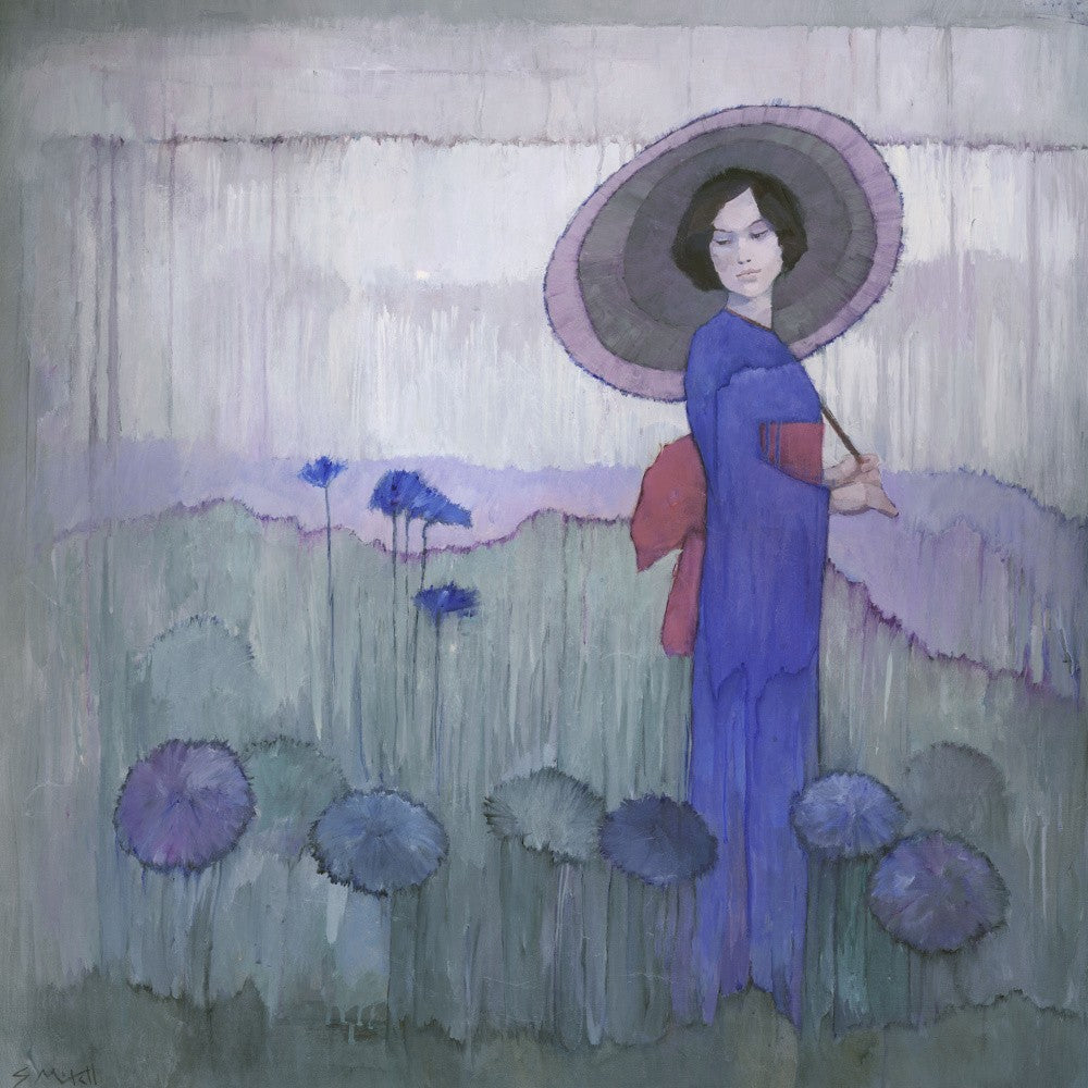 Frau in blauem Kimono mit Regenschirm