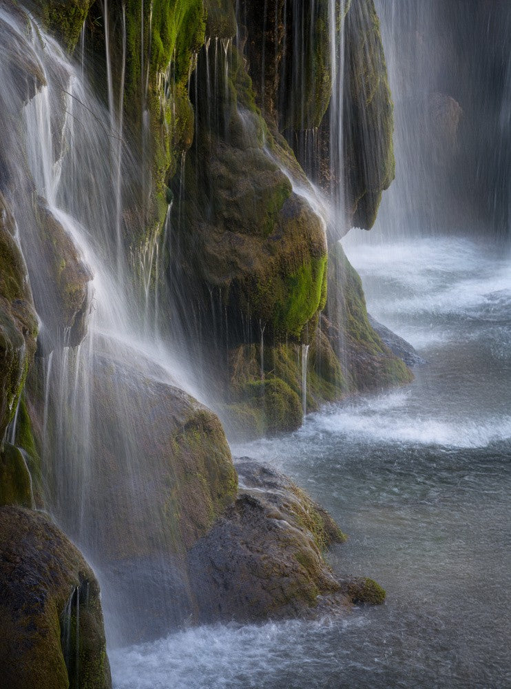 Water fantasy 7R51596