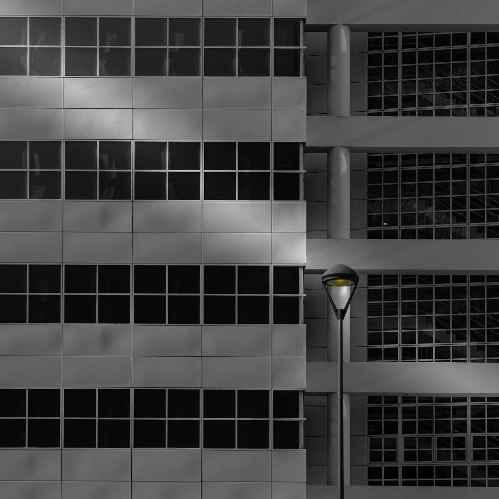 - Modern Streetlight XIII -