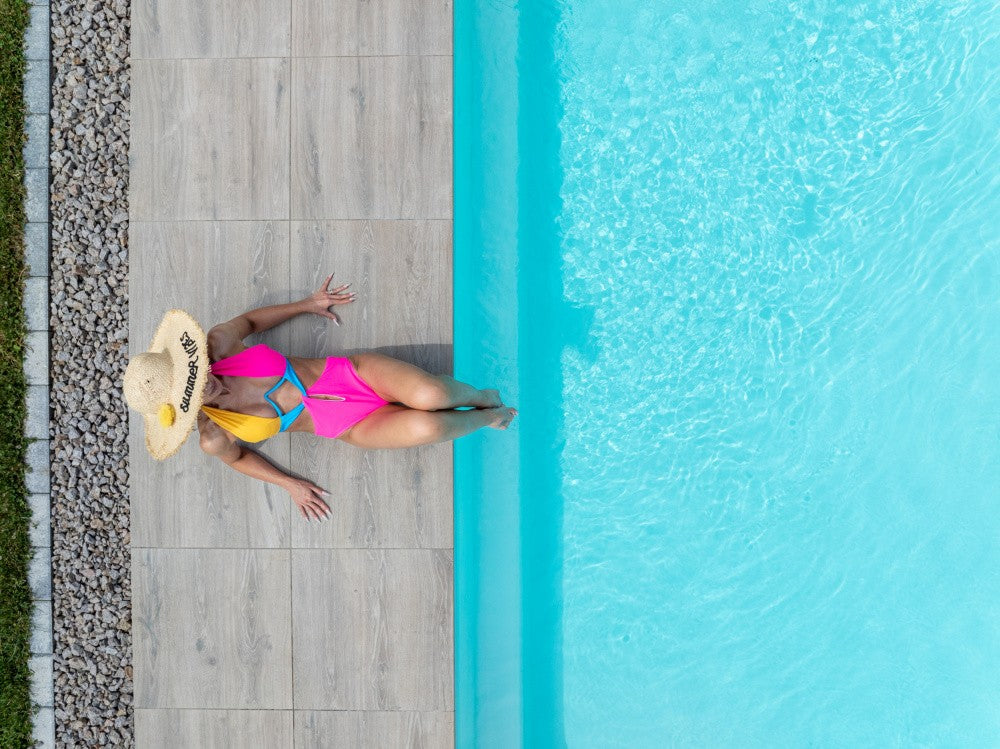 Beautiful lady on the pool