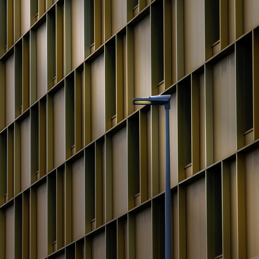 - Modern Streetlight XX -