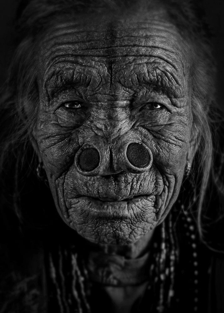 Apatani-Frauen
