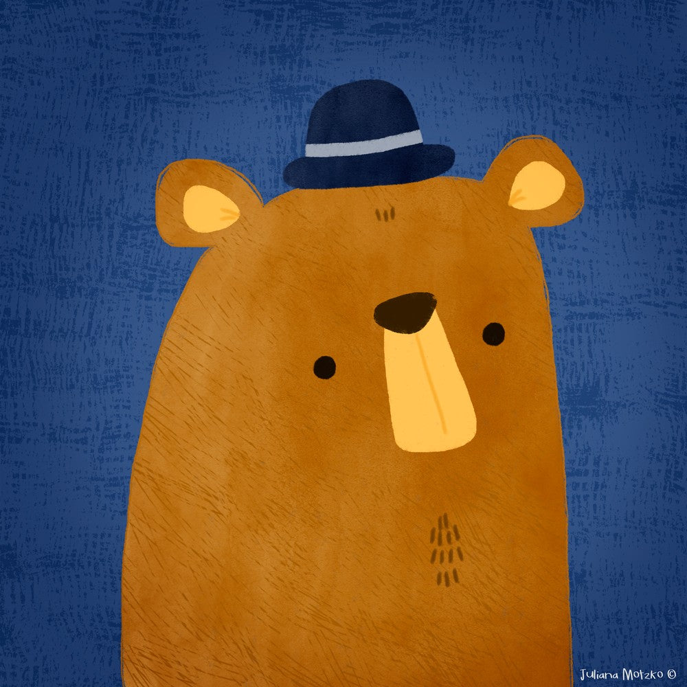 Ours avec chapeau