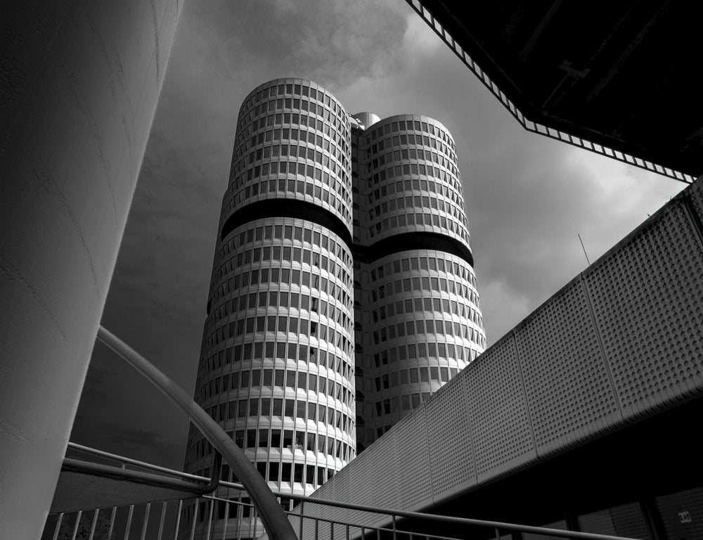 Dramatic Urban Architecture