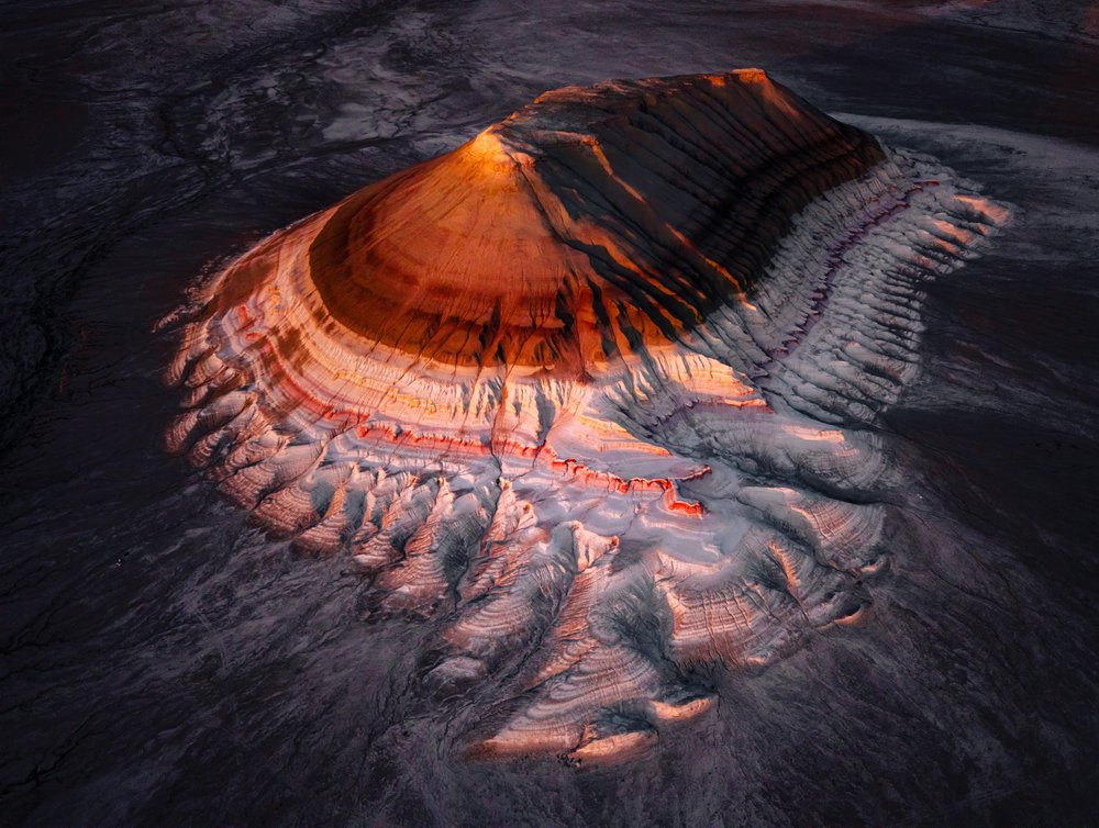 Dramatic Desert Layers