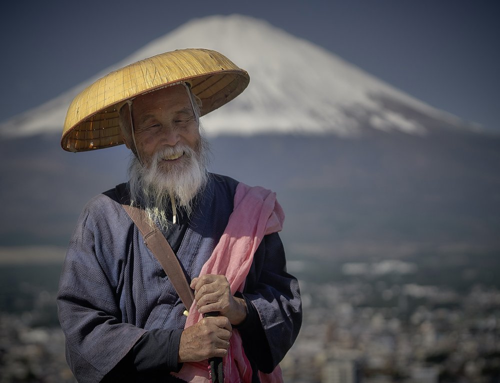 Smiling Man Mount Fuji