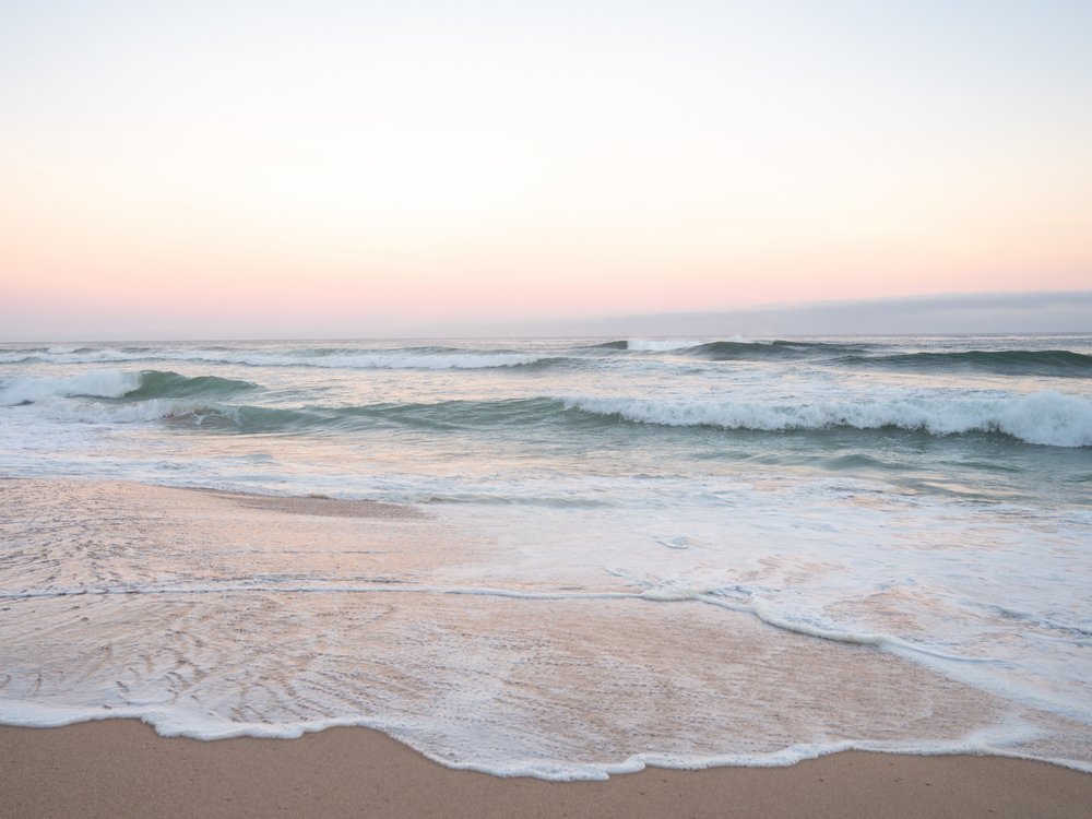 Pastel Ocean Waves