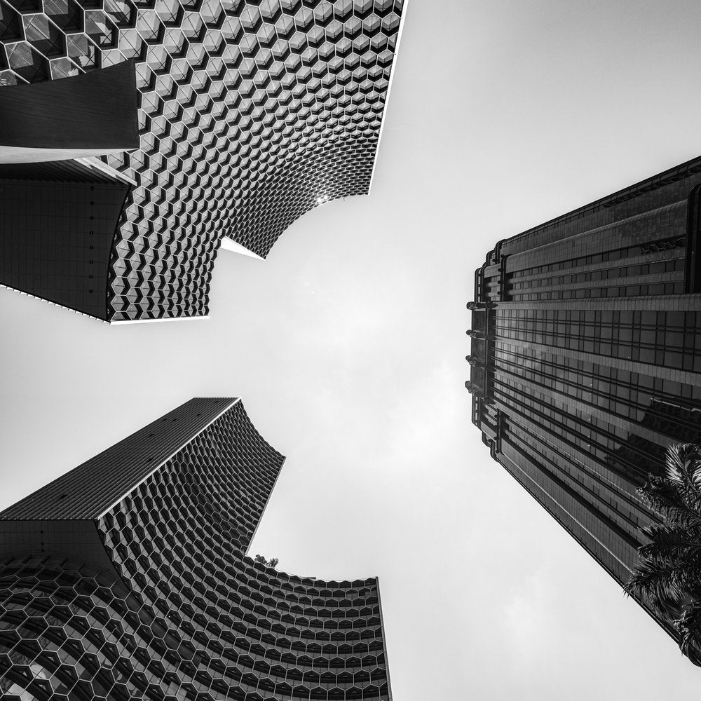 Modern Architectural Geometry