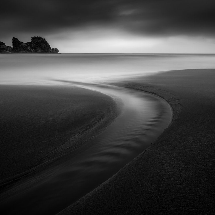 Serene Beach Curve