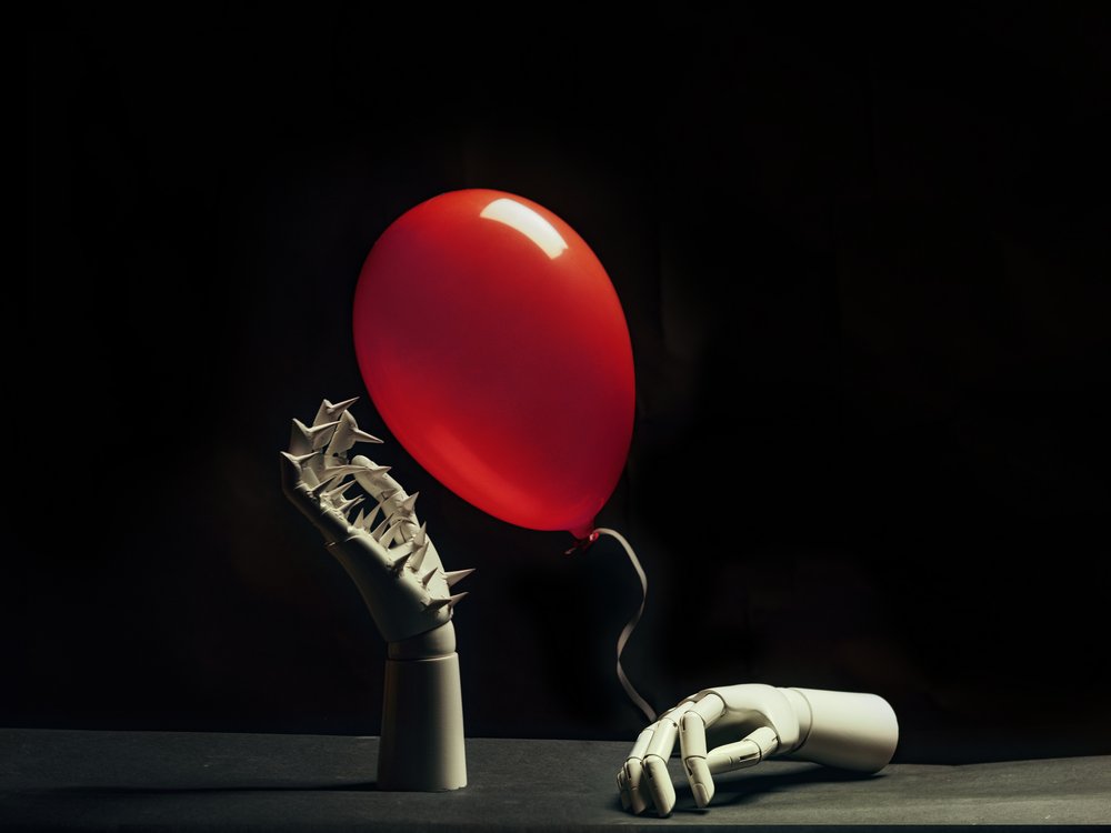 Red Balloon Spooky Hand