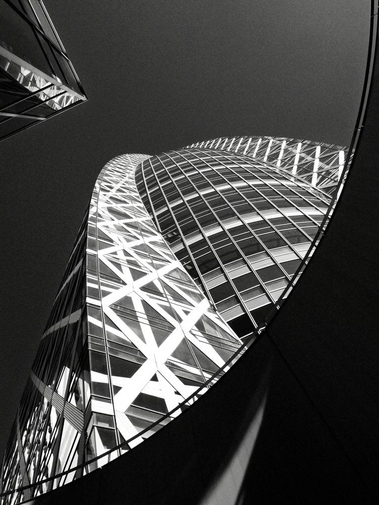 Twisted Skyscraper Geometry