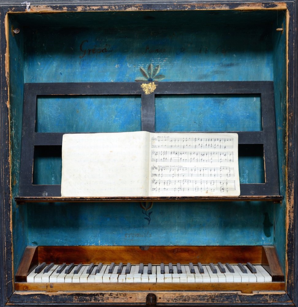 Vintage Blue Organ