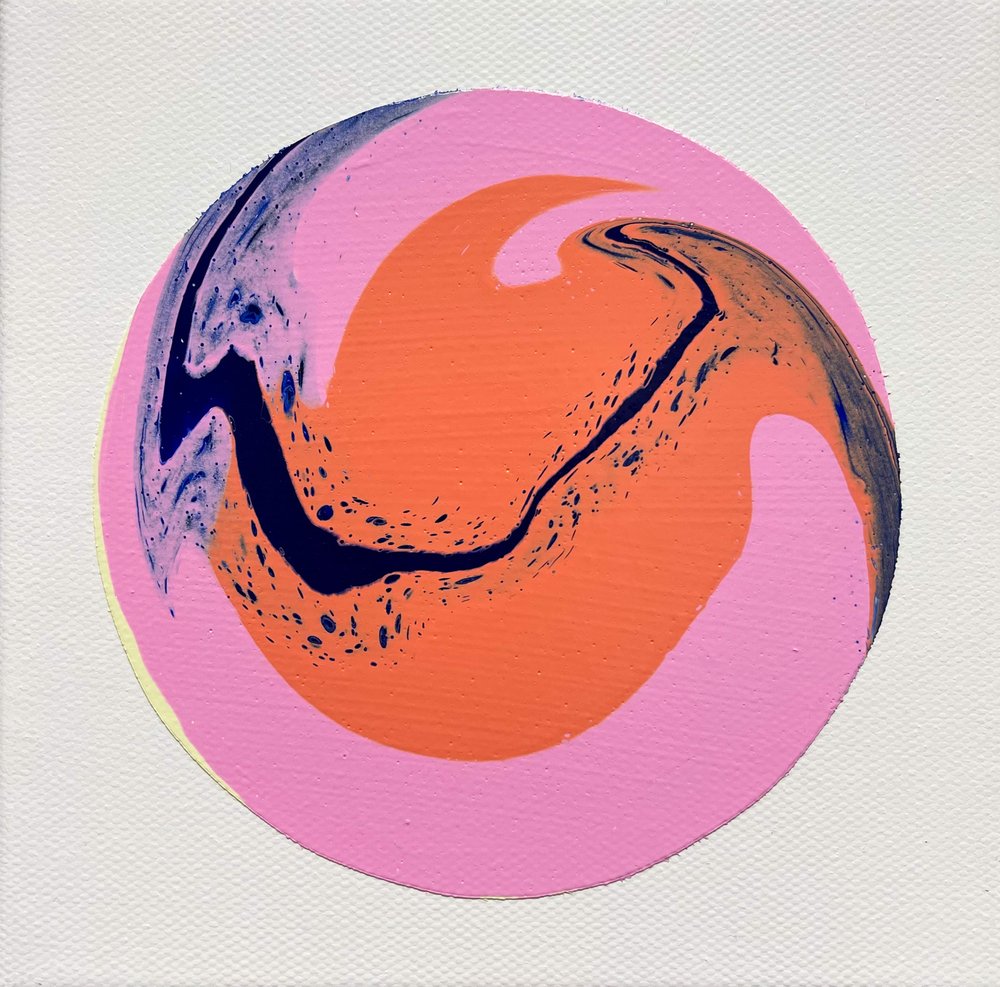 Fluid Abstract Circle
