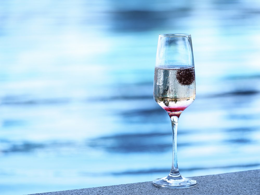 Sparkling Berry By Water