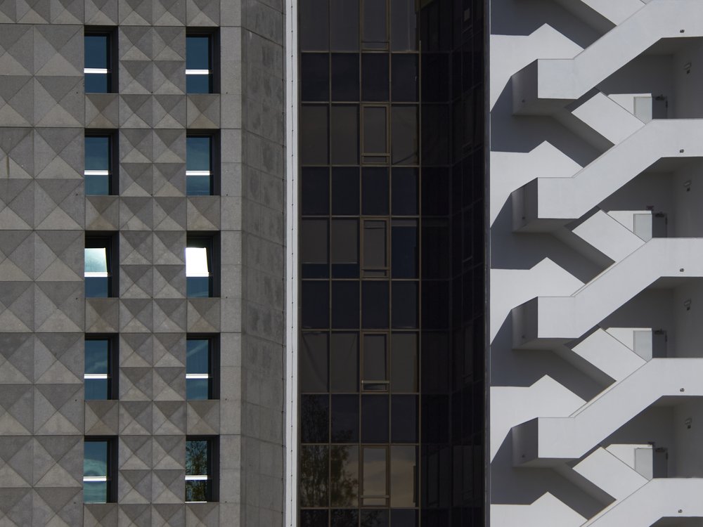 Modern Building Geometry