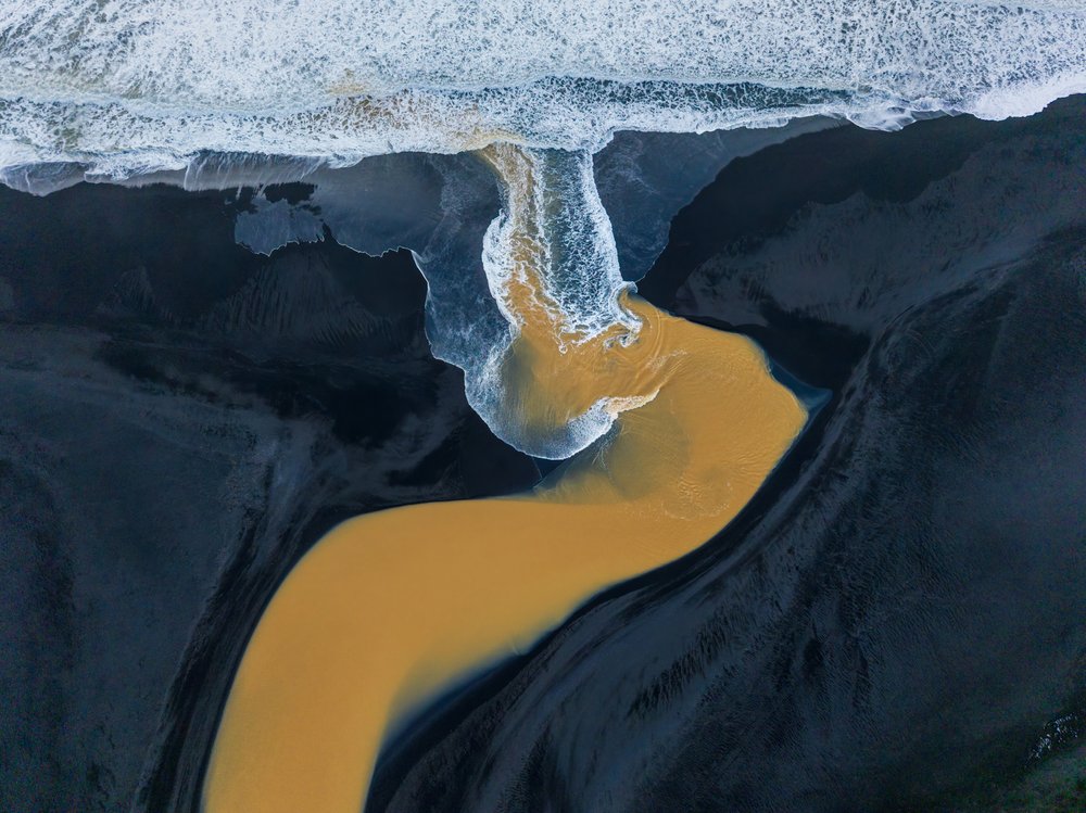 Golden River Black Sands