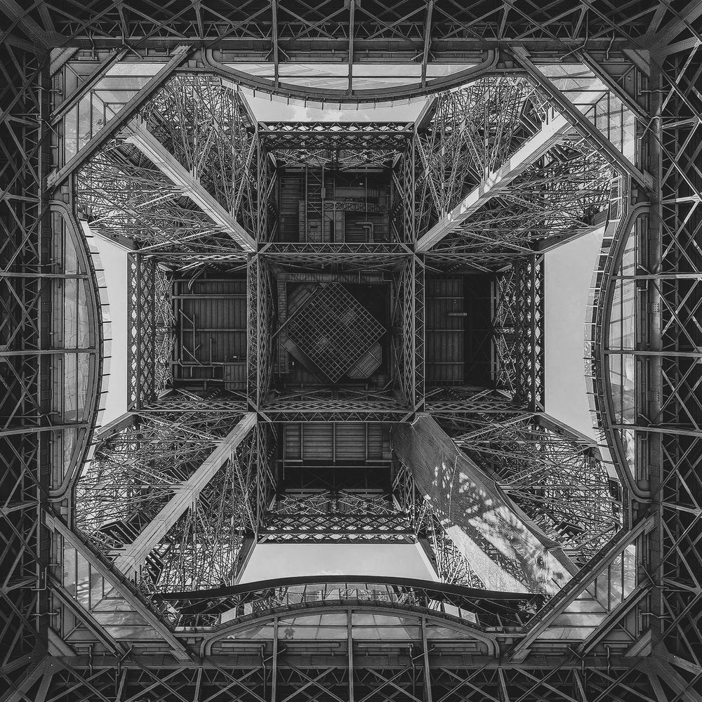 Iconic Eiffel Tower Geometry