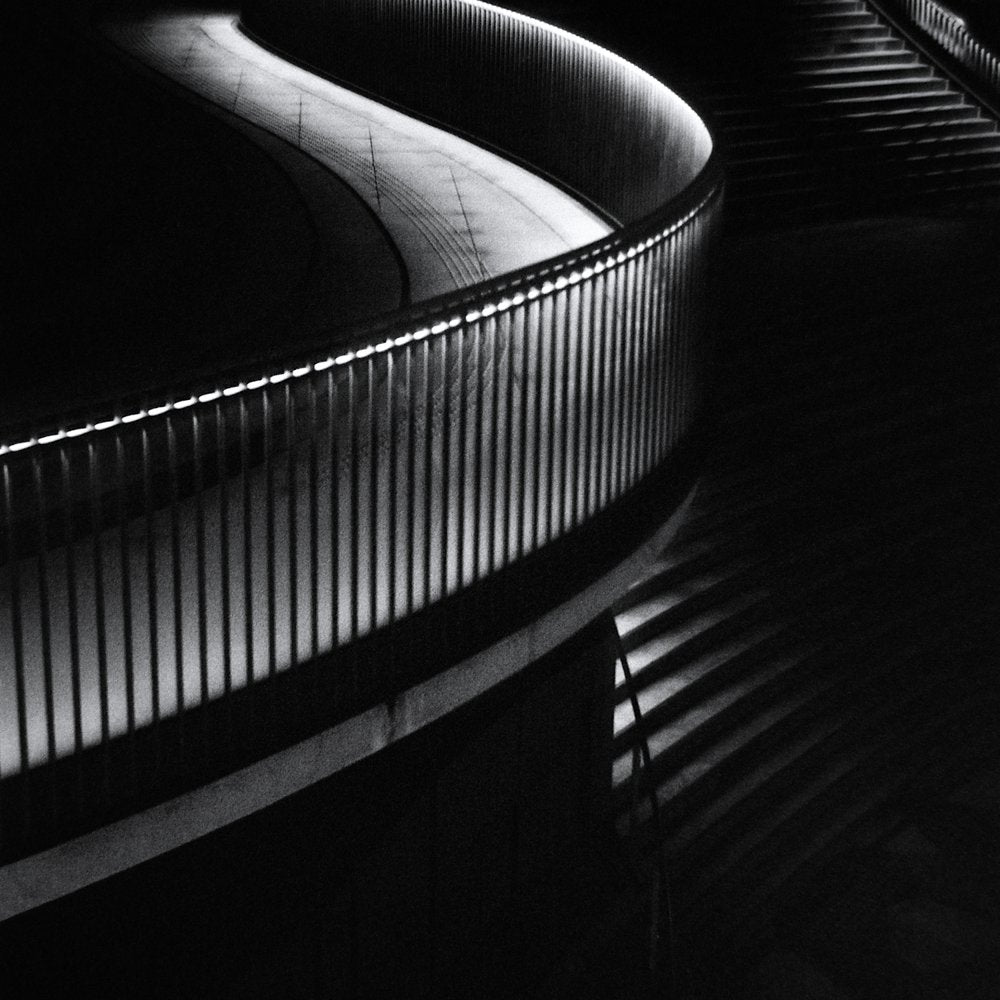 Modern Urban Curve