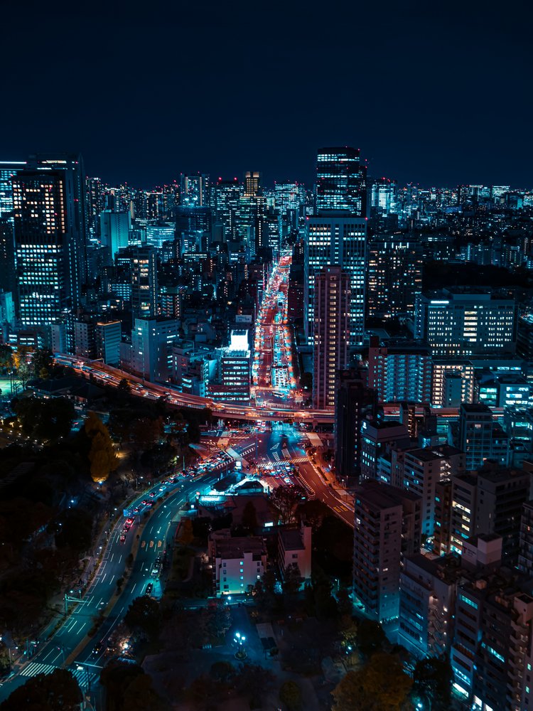 Metropolis Neon Glow