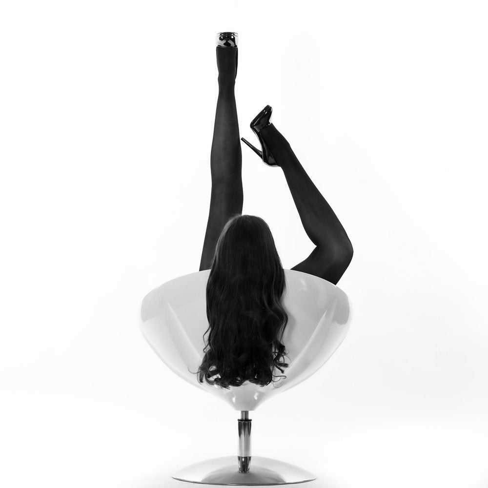 Fashionable Legs Up