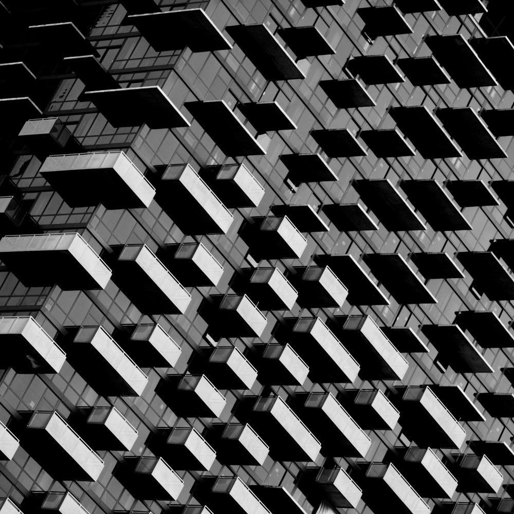 Modern Building Geometry