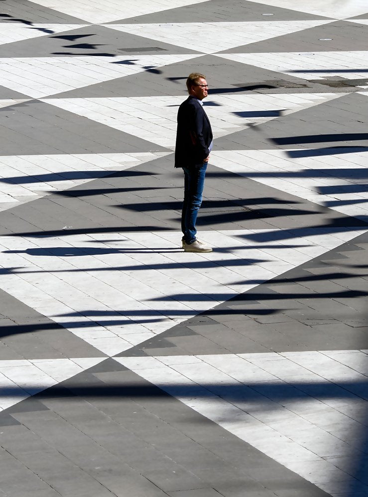 Geometric Man and Shadows