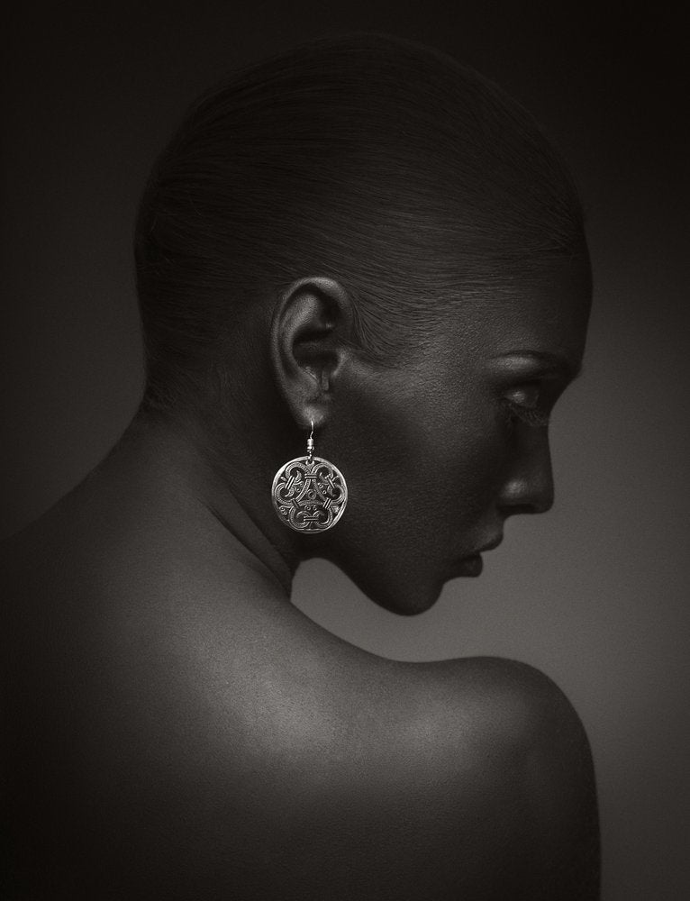 Elegant Dark Profile