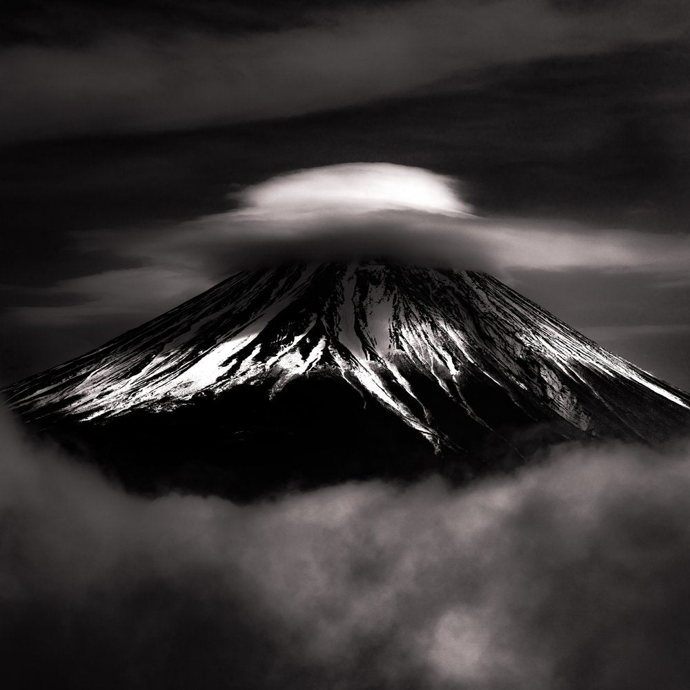 Mount Fuji Cloud Hat