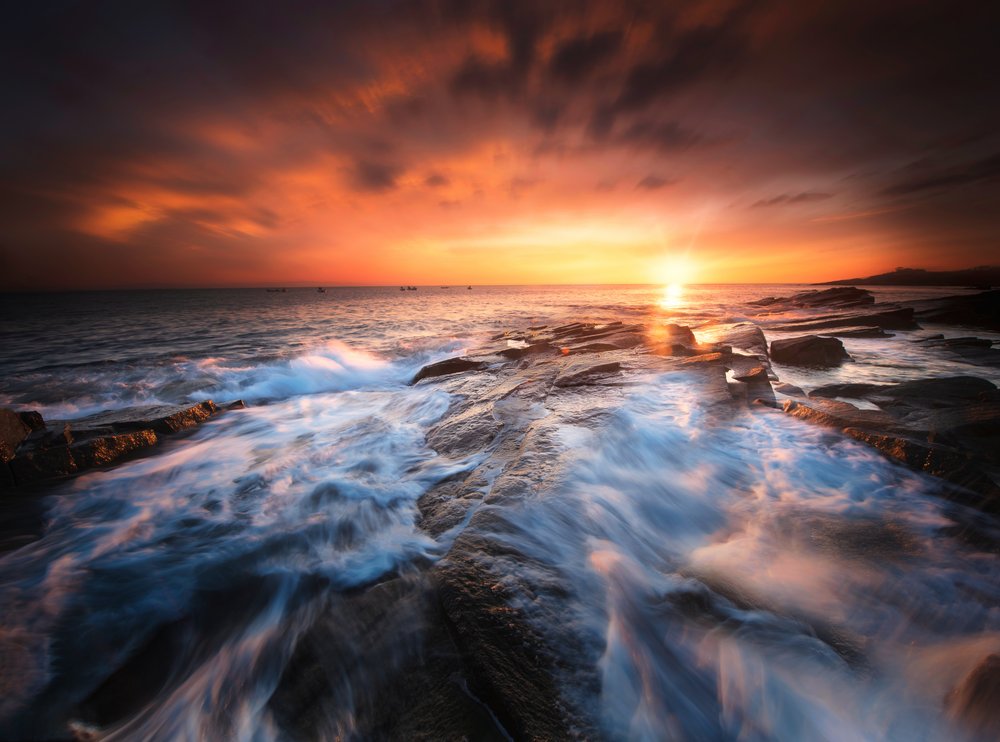 Vibrant Ocean Sunset