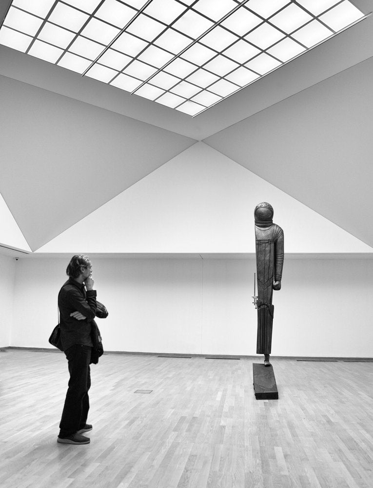 Gallery Contemplation