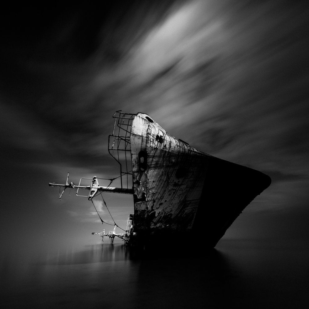 Abandoned Ship Dark Sky