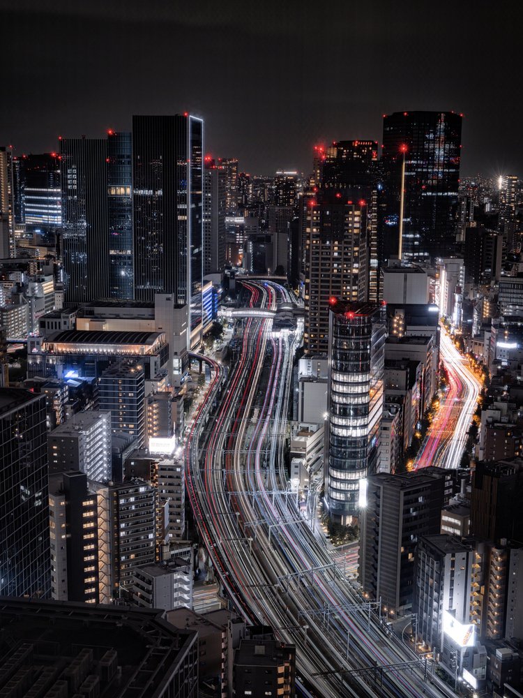 Metropolis Light Trails