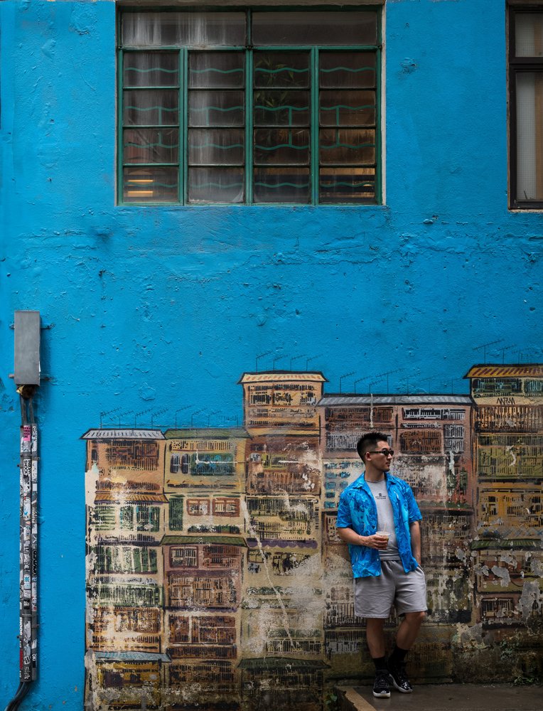 Urban Blue Wall Style