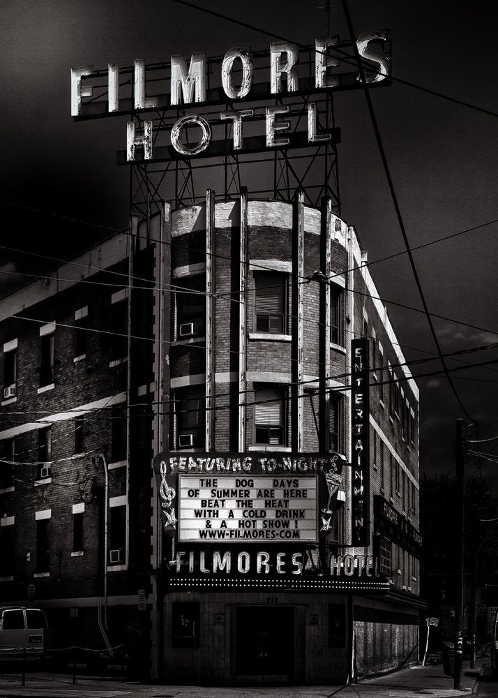 Filmores Hotel At Night
