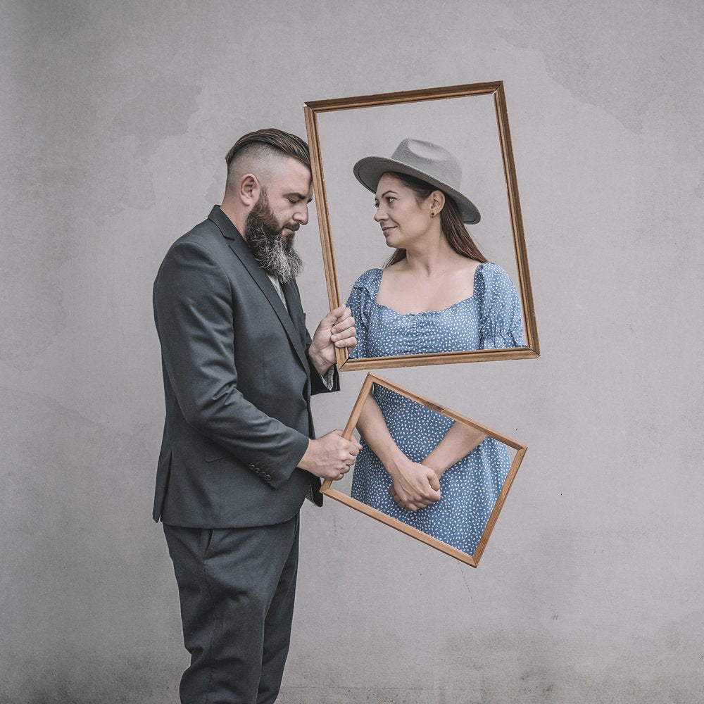 Framing a Relationship