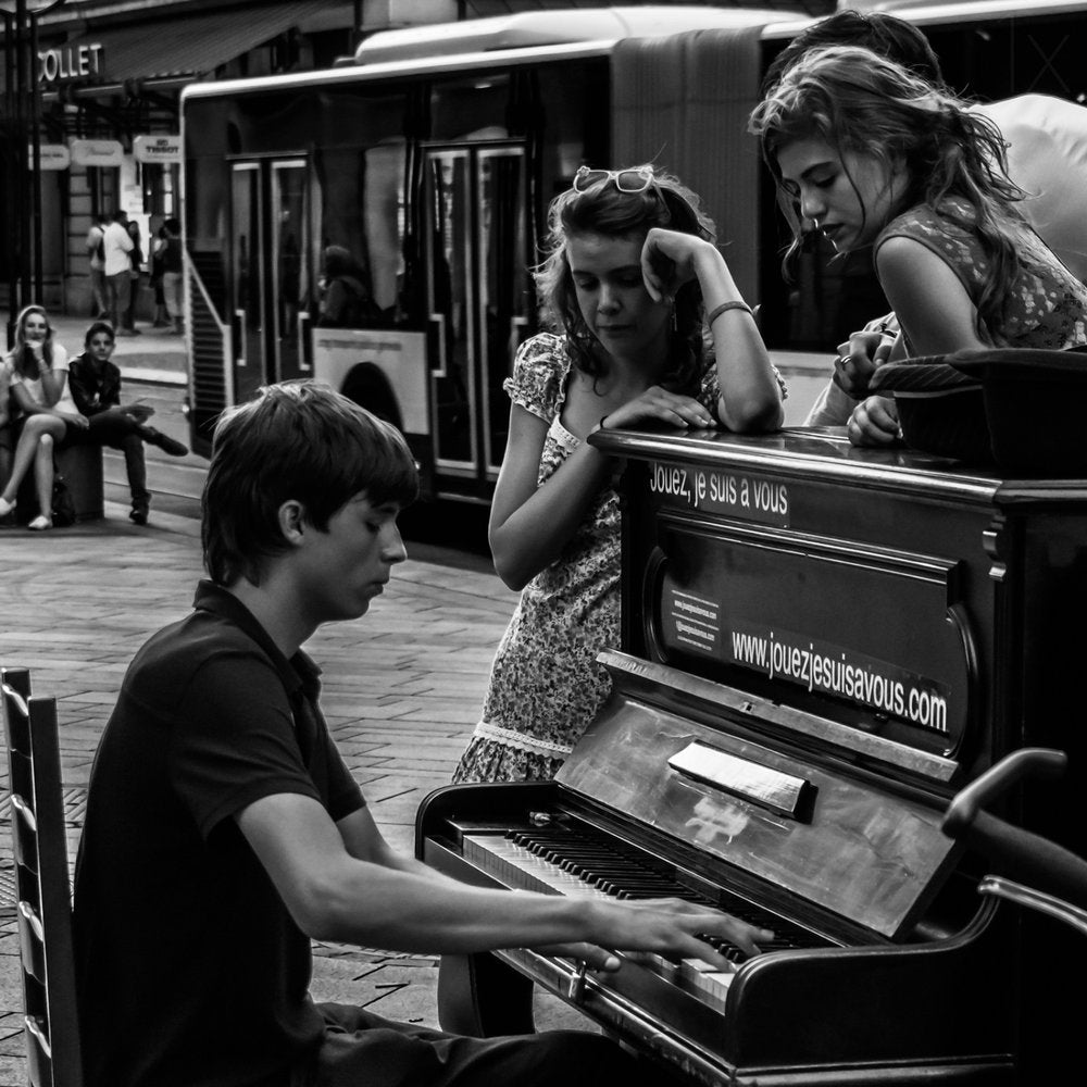 Street Piano Performance
