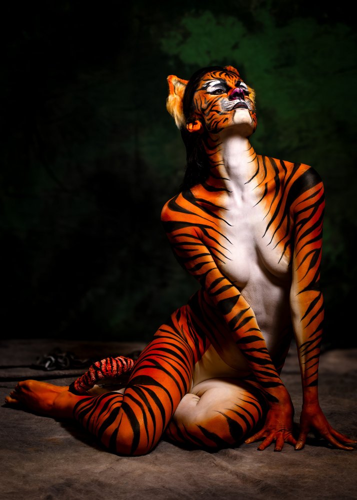 Dramatic Tiger Bodypaint
