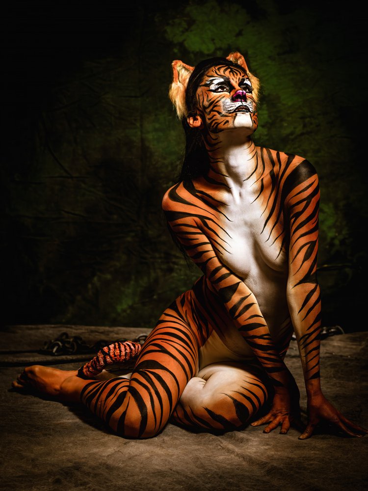 Wild Tiger Woman