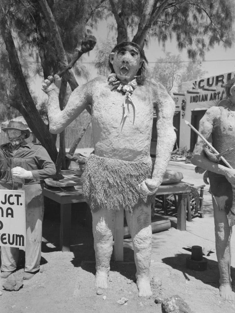 Untitled Photo, Possibly Related To Group Of Figures Made Of Papier Mache Which Attract Passing Tourists At Apac